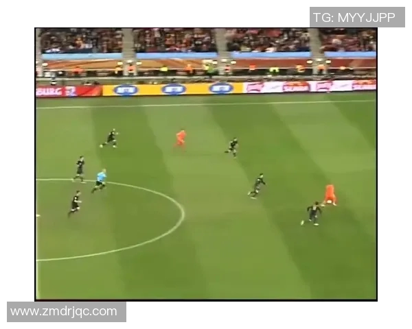 足球传奇与诗意人生 球场英雄的诗篇与心路历程